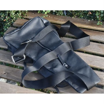 Kožený crossbag Federico "Krídla" čierny
